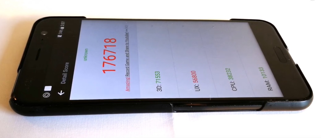 HTC U11 mai puternic fata de Samsung S8 in testul AnTuTu!
