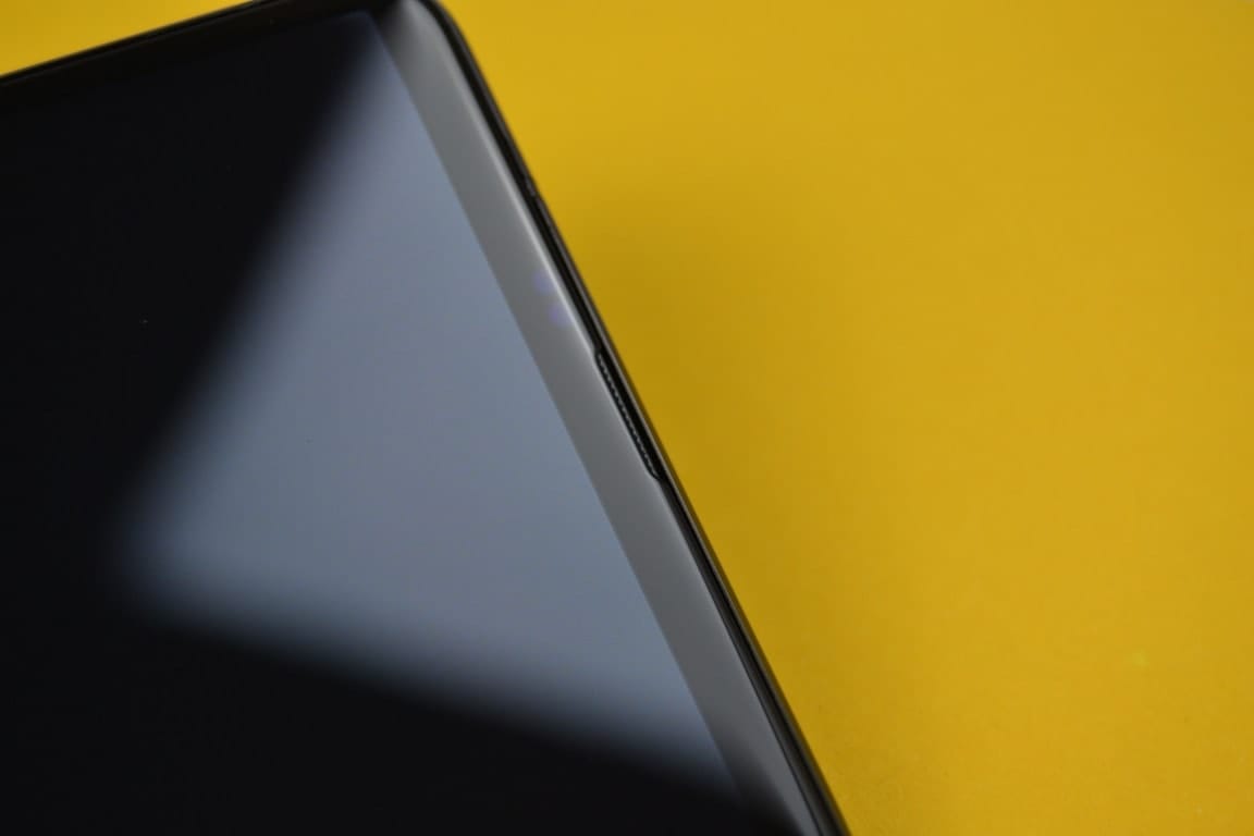 Unboxing iHunt Hero, telefon bezel less cu pret mic
