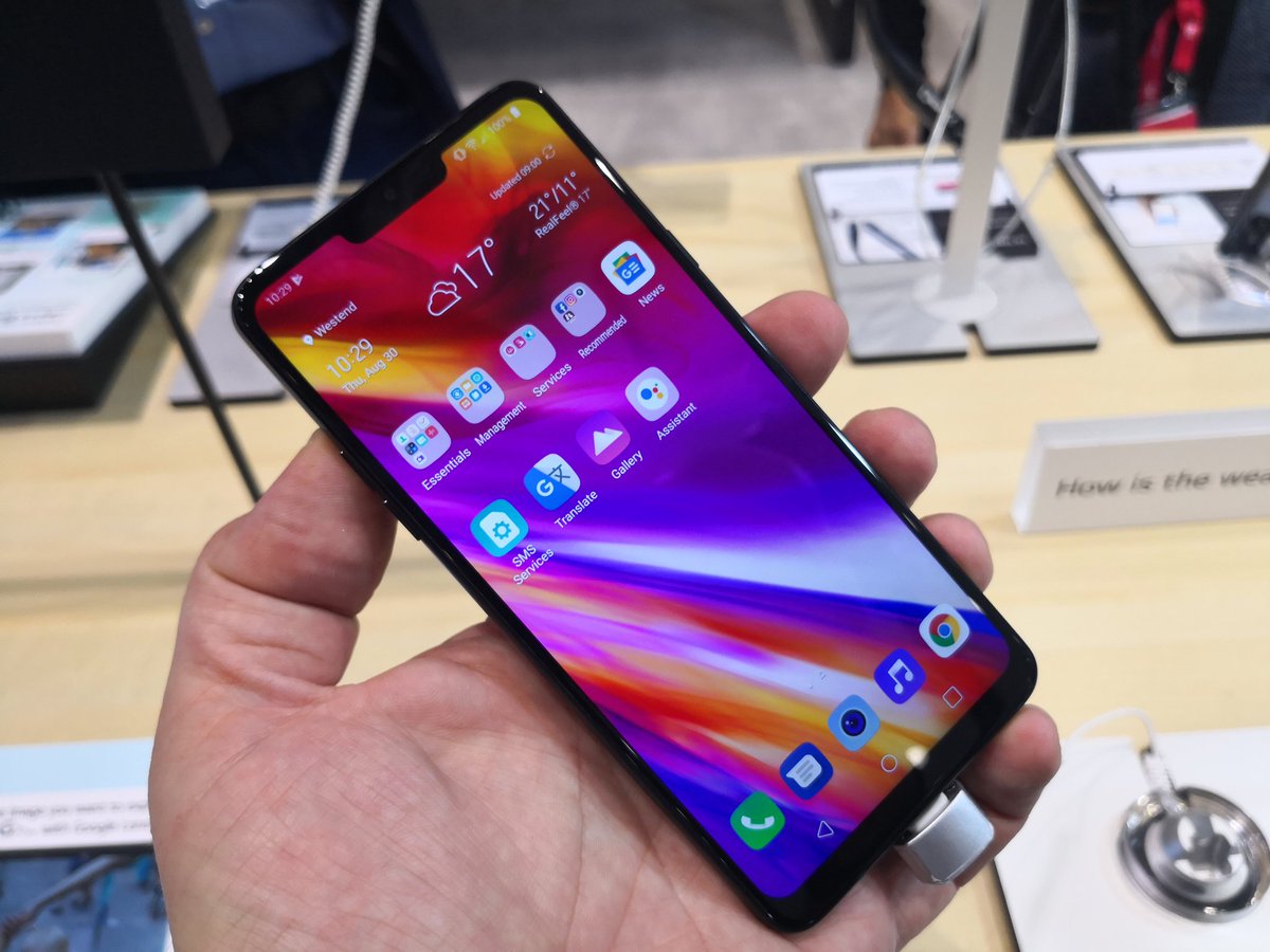 LG G7 Fit apare in Romania, procesor vechi pe telefon nou, pret