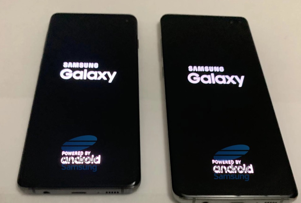 Mister spulberat, Samsung Galaxy S10 si S10 PLUS in imagini