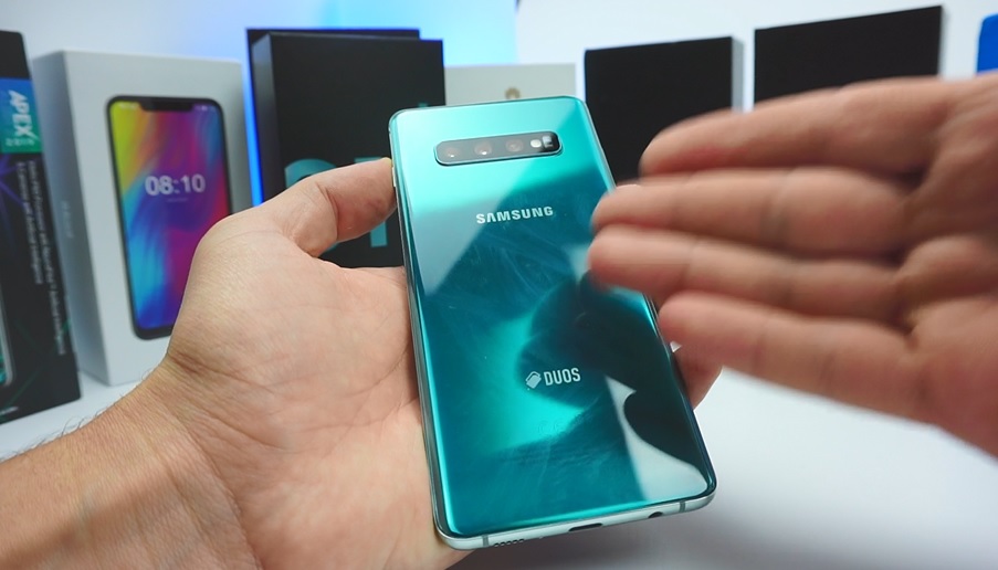 Samsung Galaxy S10 PLUS, unbox si primele pareri