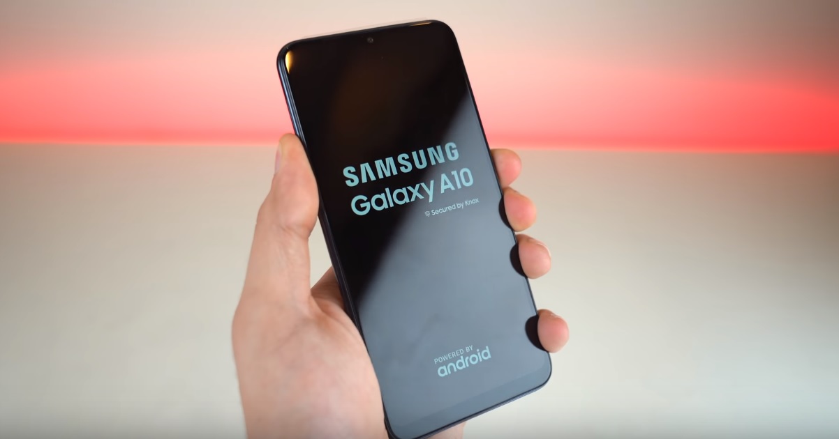 Noul Samsung Galaxy A10 este in Romania la eMag, pret si pareri