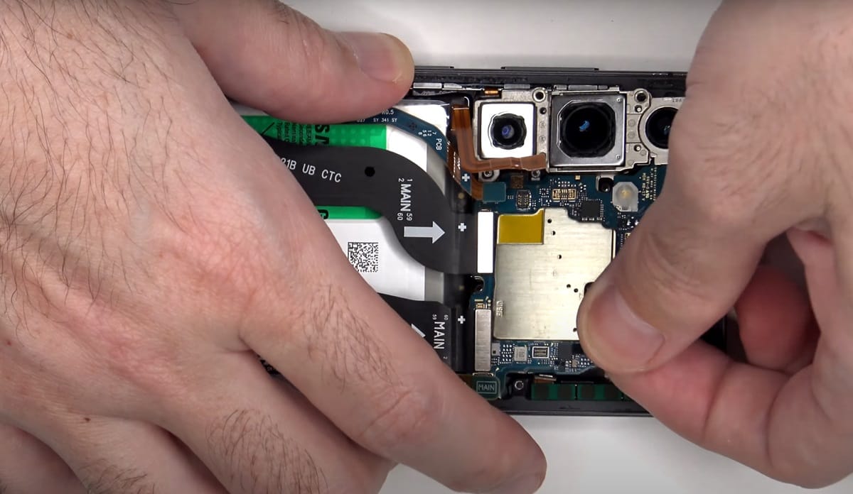 Samsung Galaxy S24 se repară ușor și primește notă mare
