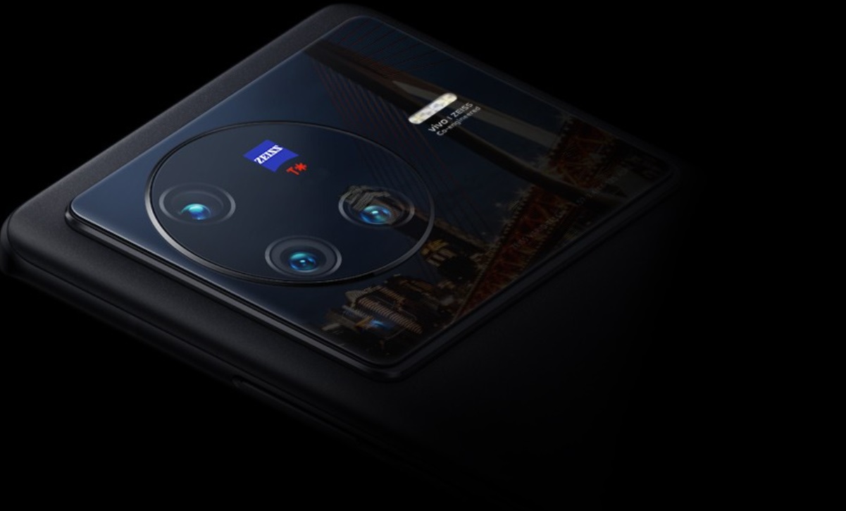 Vivo X80 Pro este lansat oficial si in Romania, pret si pareri