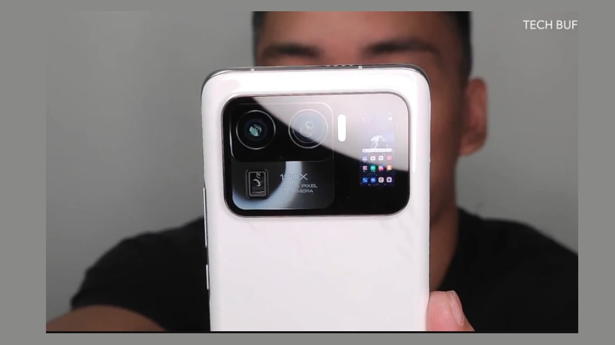 Xiaomi Mi 11 Ultra este spectaculos, poze reale si clip video